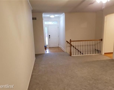 15740 R S Kenwood Street - Photo Thumbnail 5