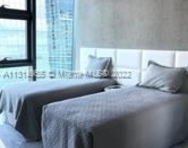 1451 Brickell Ave Unit 4003 - Photo Thumbnail 5