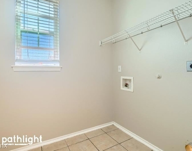 141 Carnousty Dr Unit - Photo Thumbnail 16