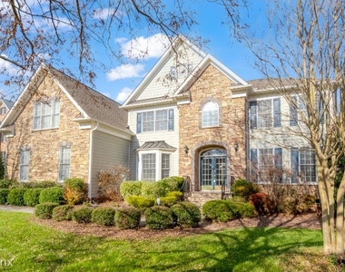 10557 Tarton Fields Circle - Photo Thumbnail 0