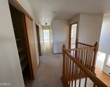 6718 Stockwell Dr. - Photo Thumbnail 23