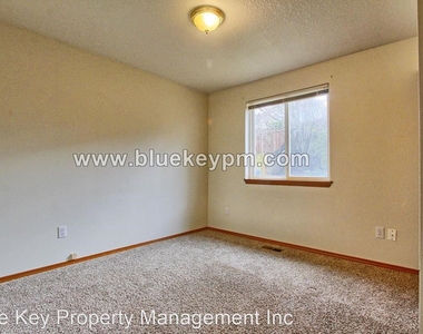 15610 Sw Bulrush Lane - Photo Thumbnail 10