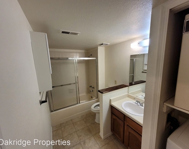 2724 Mirage Dr - Photo Thumbnail 11