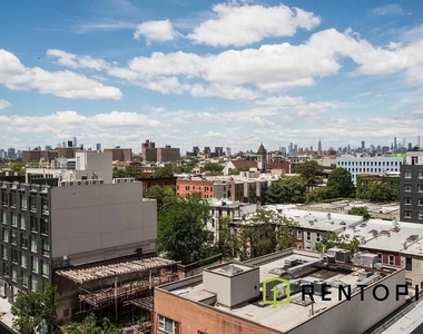 832 Lexington Avenue - Photo Thumbnail 12