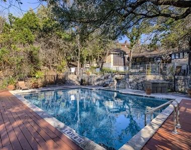 4711  Spicewood Springs Rd - Photo Thumbnail 20