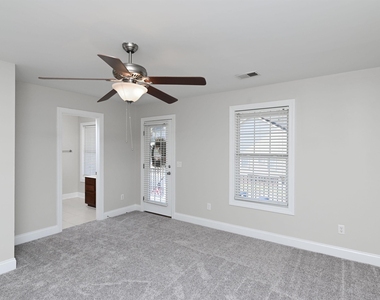 203 Naples Avenue - Photo Thumbnail 20