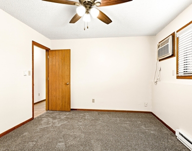 3111 Heritage Drive - Photo Thumbnail 8