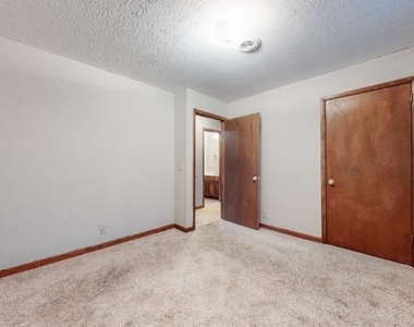 3317 R Eaglewood Ln - Photo Thumbnail 22