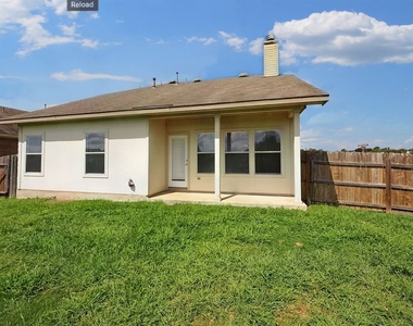 1101 Cherrywood - Photo Thumbnail 15