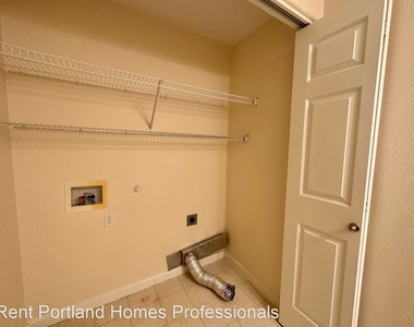 10765 Sw Canterbury Lane Unit 103 - Photo Thumbnail 16