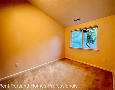 10765 Sw Canterbury Lane Unit 103 - Photo Thumbnail 10