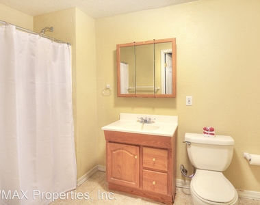 1643 S. Canoe Creek Drive - Photo Thumbnail 7