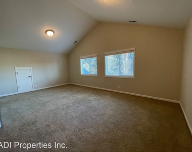 11740 Sw Errol Street - Photo Thumbnail 15