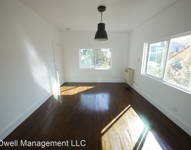 4433 Lockwood Ave - Photo Thumbnail 4