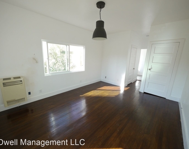 4433 Lockwood Ave - Photo Thumbnail 5