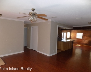 6016 Florida Cir S - Photo Thumbnail 4