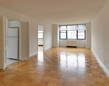 240 East 27th Street - Photo Thumbnail 15