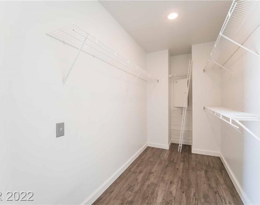 1190 Carson Avenue - Photo Thumbnail 21