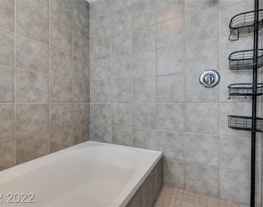 1194 Carson Avenue - Photo Thumbnail 27