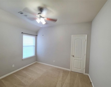 9729 Stripling Drive - Photo Thumbnail 23