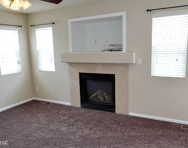 2243 Sierra Park Dr - Photo Thumbnail 7