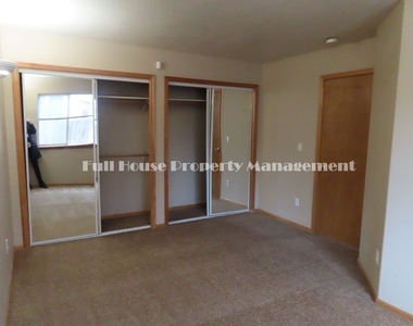 2120 Plentywood Ln. - Photo Thumbnail 21