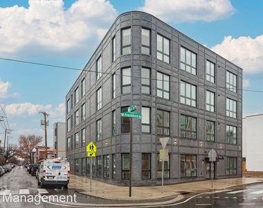 2400 Frankford Ave - Photo Thumbnail 4