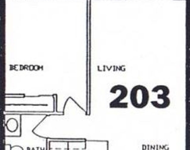 220 Murdock St - Photo Thumbnail 11