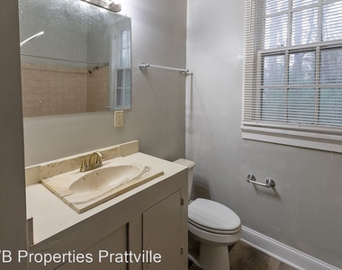 2324 Chestnut Street - Photo Thumbnail 10