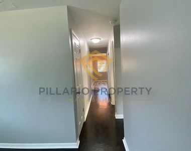 3634 Graceland Ave - Photo Thumbnail 3