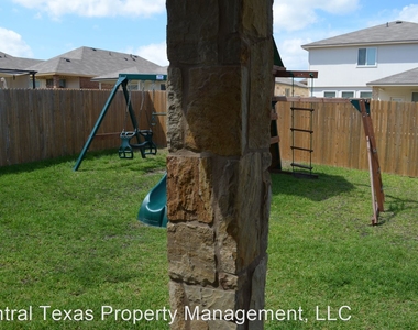 9517 Rogano Court - Photo Thumbnail 5