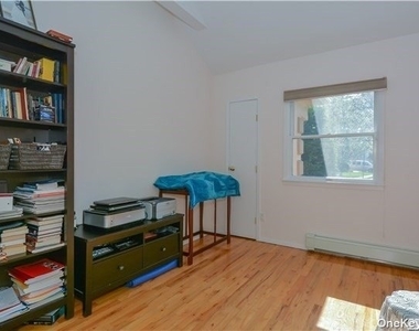 2303 Alexander Place - Photo Thumbnail 15