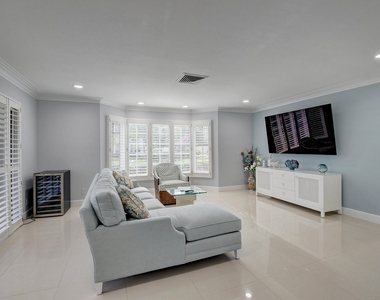 1299 S Ocean Boulevard - Photo Thumbnail 5