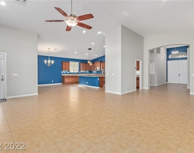 5804 Cozumel Place - Photo Thumbnail 10