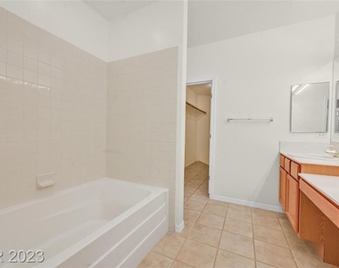 9420 San Laguna Court - Photo Thumbnail 16