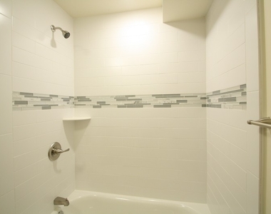 66 Belmont Ave Unit 5 - Photo Thumbnail 5