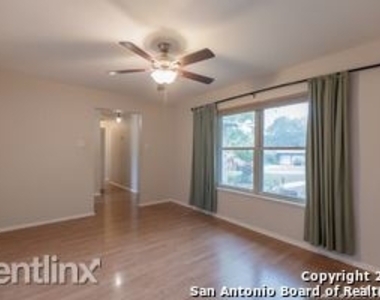 5623 Granger Pl - Photo Thumbnail 1