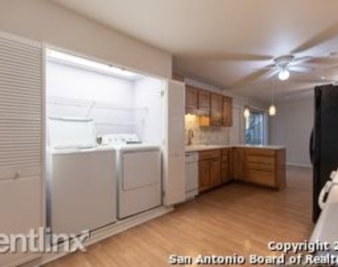 5623 Granger Pl - Photo Thumbnail 7