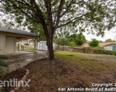 5623 Granger Pl - Photo Thumbnail 21