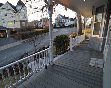 84 Crescent Ave - Photo Thumbnail 21