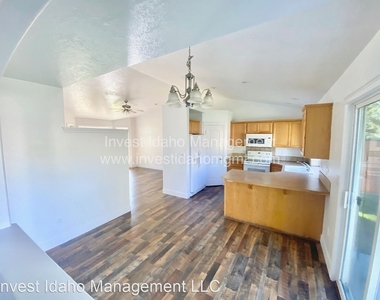 2150 W Sage Springs - Photo Thumbnail 2