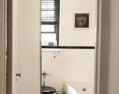 420 West 24th Street - Photo Thumbnail 6