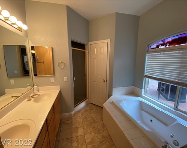 2594 Mizzoni Circle - Photo Thumbnail 14