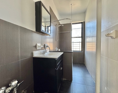 740 Empire Boulevard - Photo Thumbnail 3