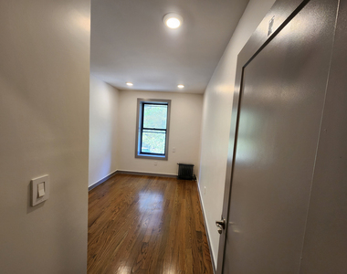 601 West 151st Street - Photo Thumbnail 5