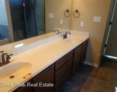 2701 Legacy Lane - Photo Thumbnail 1