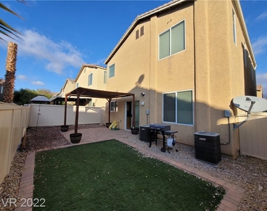 8415 Lucero Avenue - Photo Thumbnail 21