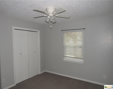 2312 Doris Drive - Photo Thumbnail 5