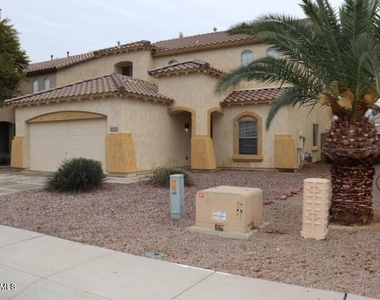 15943 N Cristine Lane - Photo Thumbnail 2