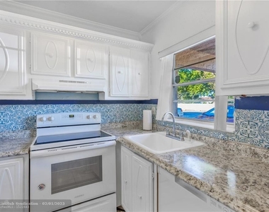 4143 N Ocean Blvd - Photo Thumbnail 7